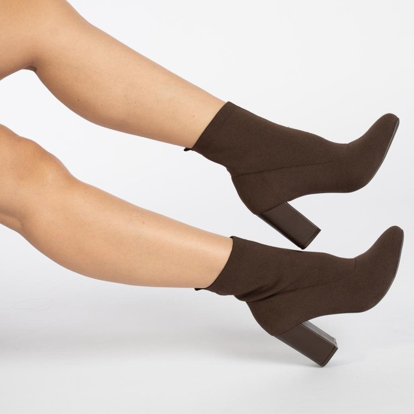 Bota Cano Curto Via Marte Malha Feminina Marrom