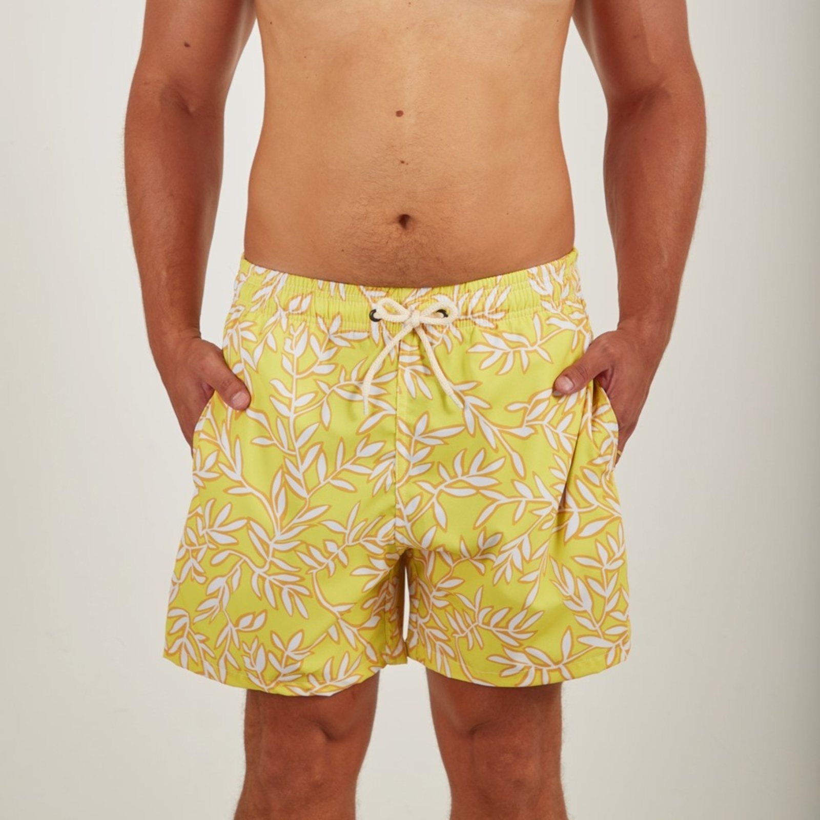 Vista 3 Short Empóriotop Taipa De Milagres amarelo EMPORIOTOP amarelo