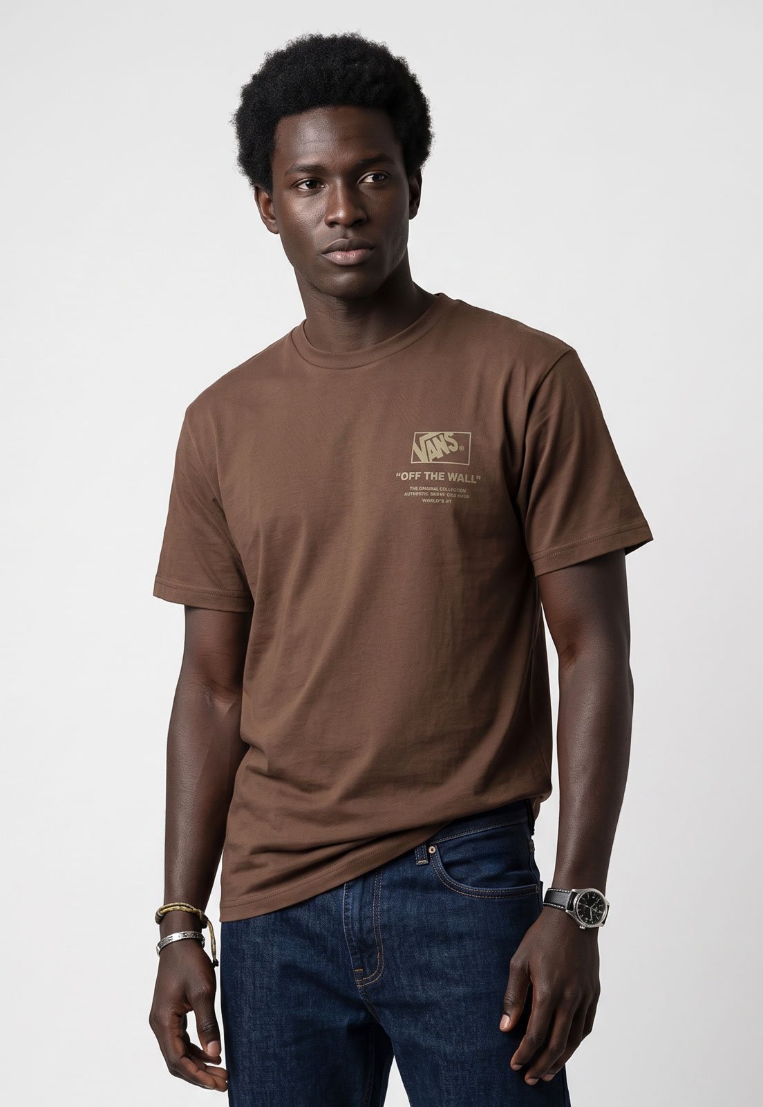 Camiseta Masculina Vans Stacked Hi SS Tee Marrom