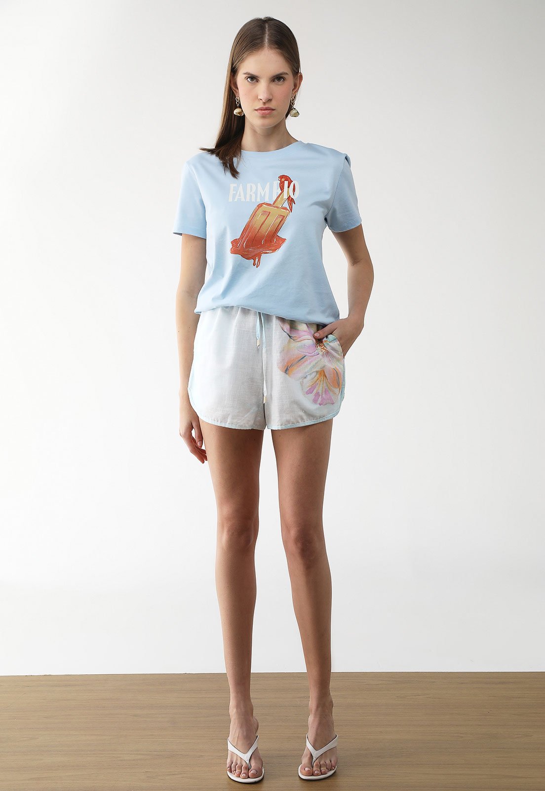 Vista 3 Camiseta Feminina FARM Estampada Claro azul FARM azul