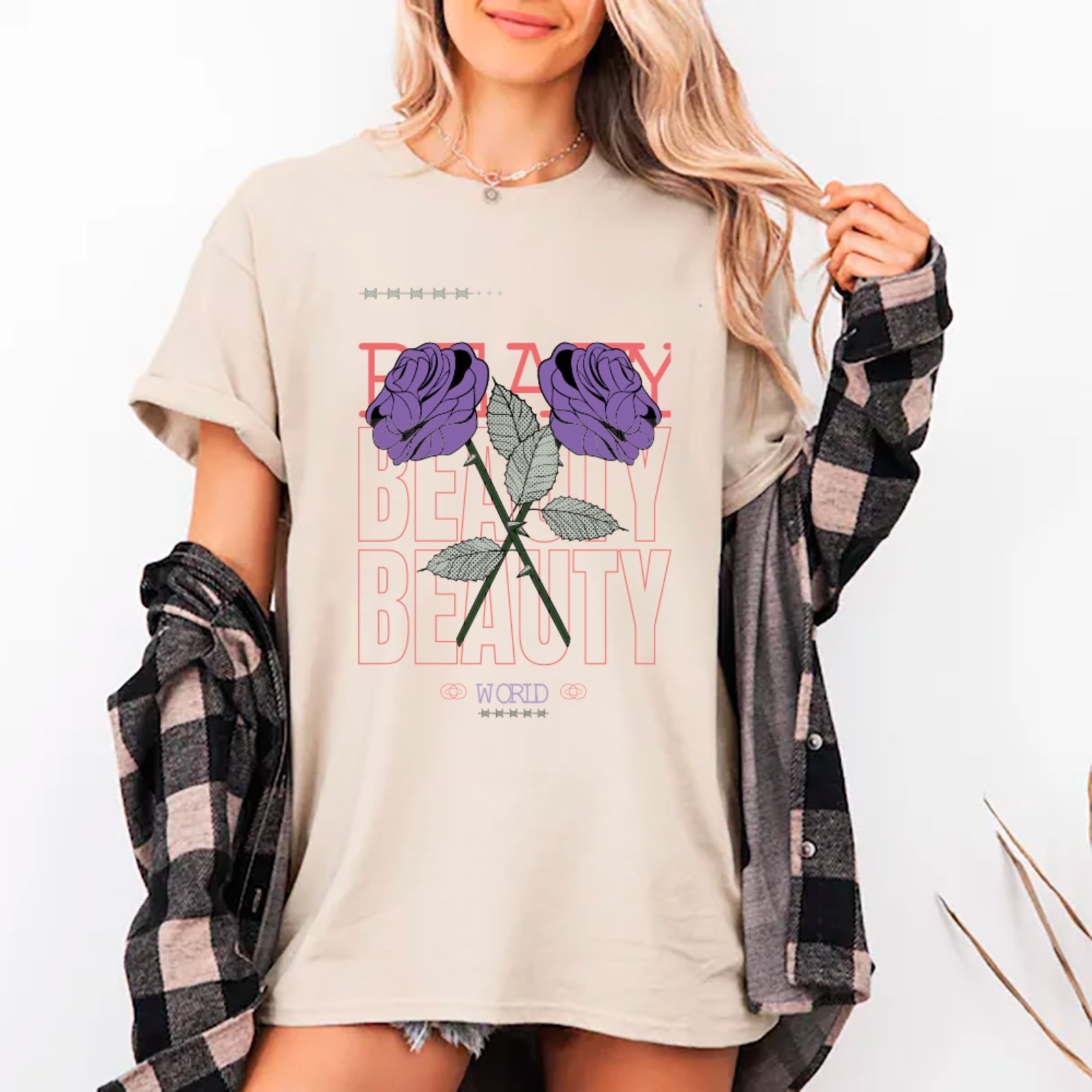 Camiseta Ousy Beauty Floral Oversized Unissex Off White