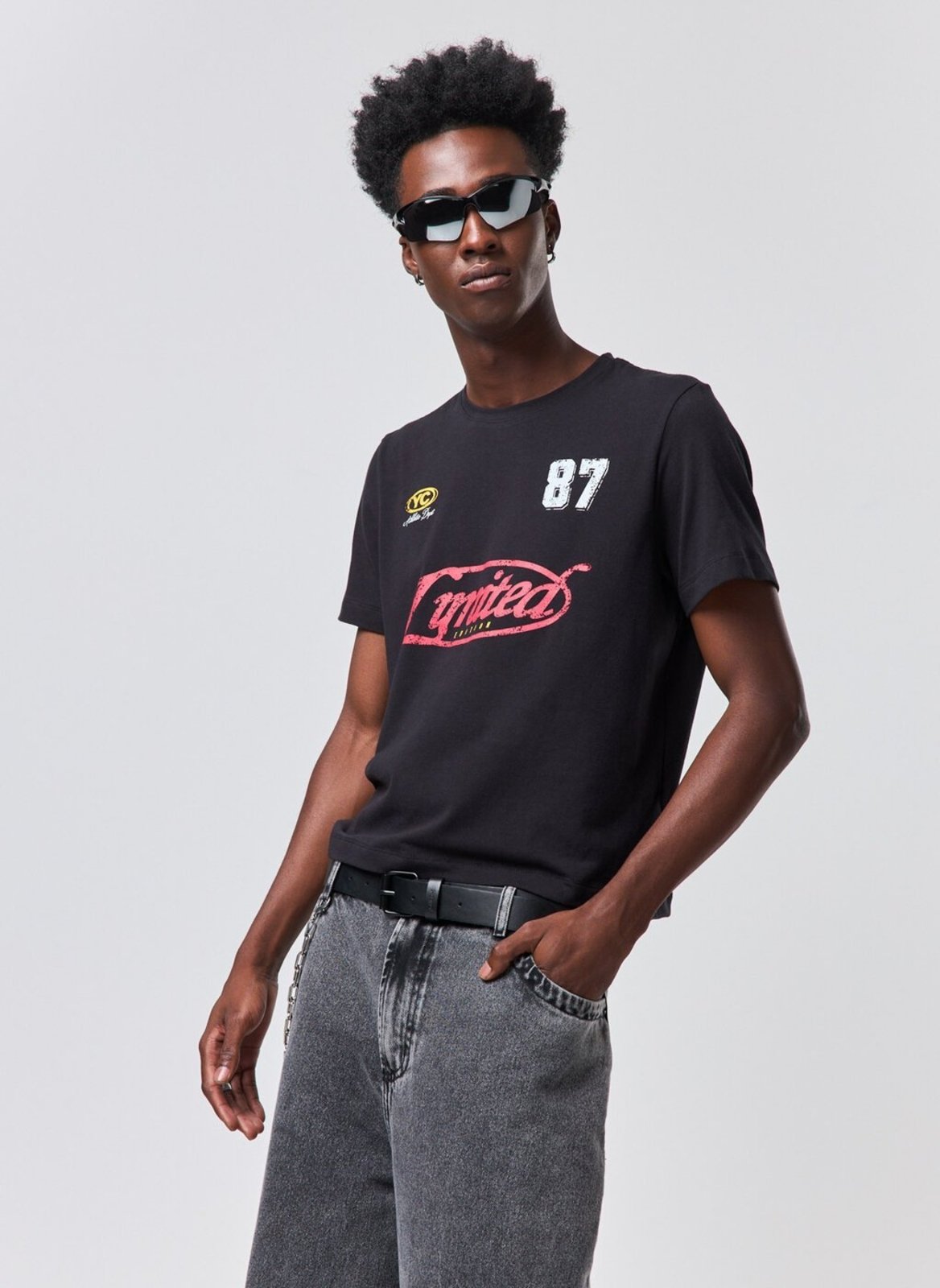 Camiseta Mini Tee Preta Limited Edition