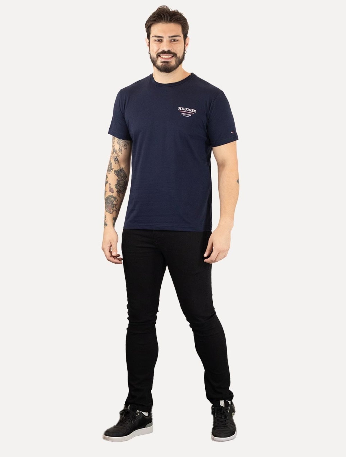 Vista 3 Camiseta Tommy Hilfiger Masculina Regular Global Stripe azul marinho Tommy Hilfiger azul marinho