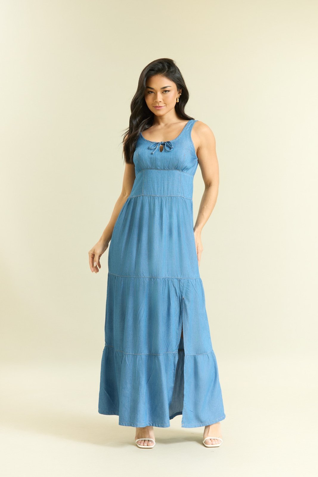 Vestido Longo Jeans Feminino com Fenda e Recortes Azul Lemier Collection