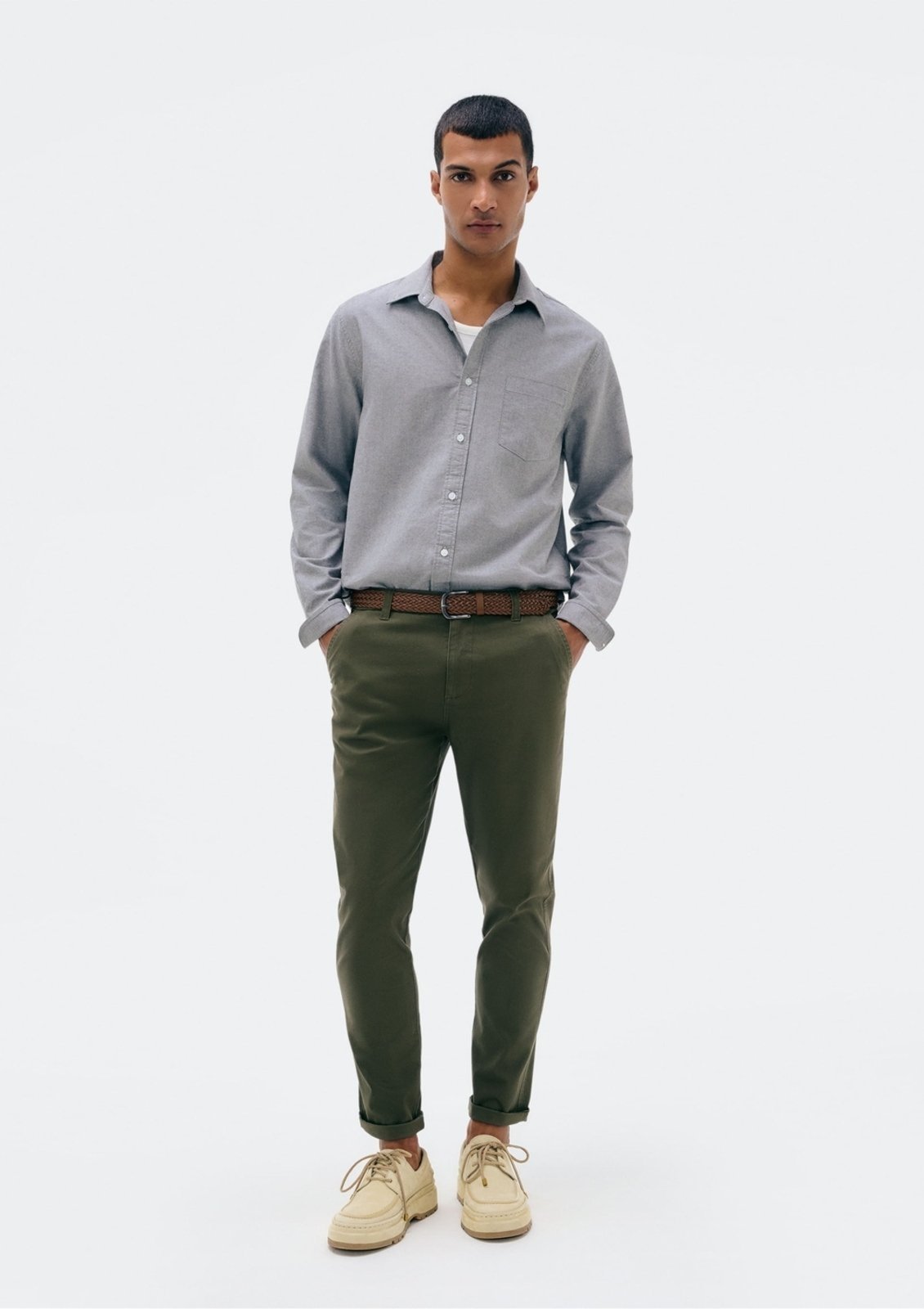 Calça Básica Masculina Chino Slim Em Sarja Com Elastano