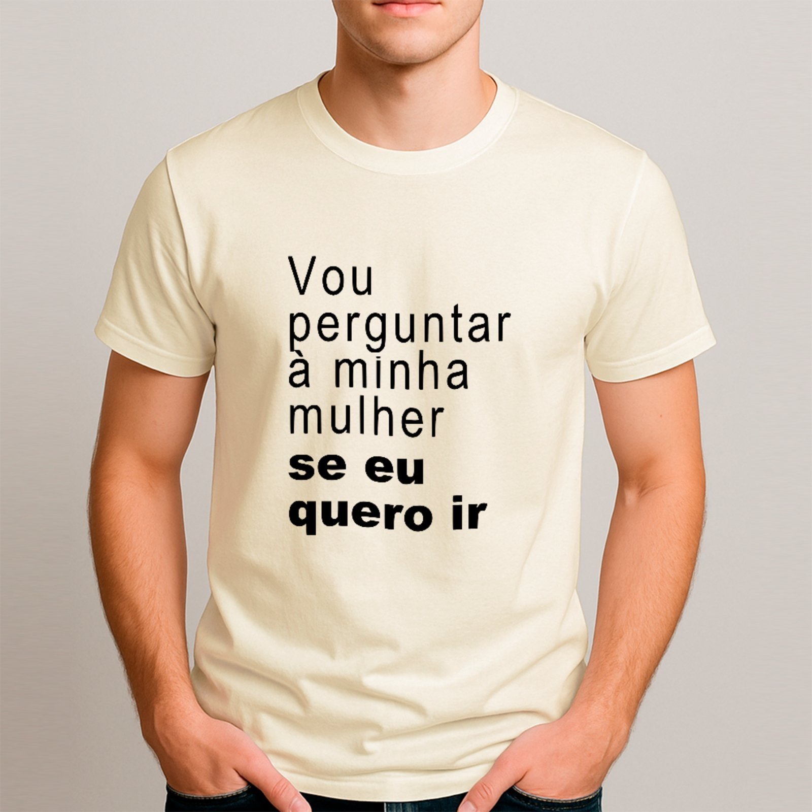 Vista 2 Camiseta Ousy Básica Perguntar A Mulher Meme Marido Experiente Unissex Off White off-white white ousy off-white white