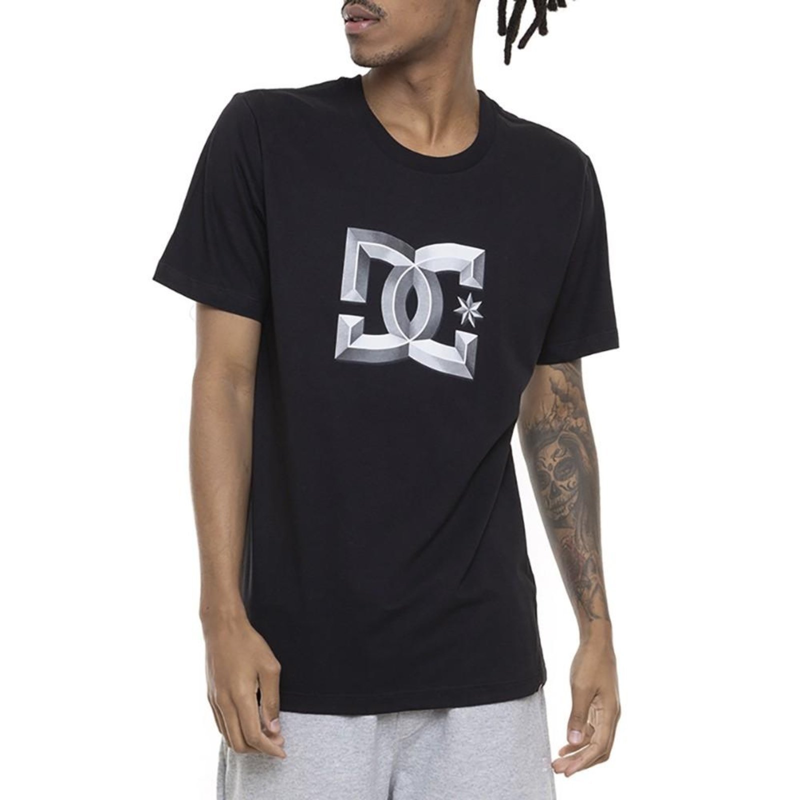 Camiseta DC Shoes Star Bevelled Masculina SM23 Preto