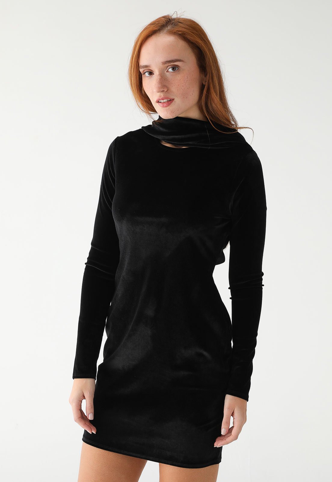 Vestido TOPSHOP Curto Aveludado Recorte Costa Preto