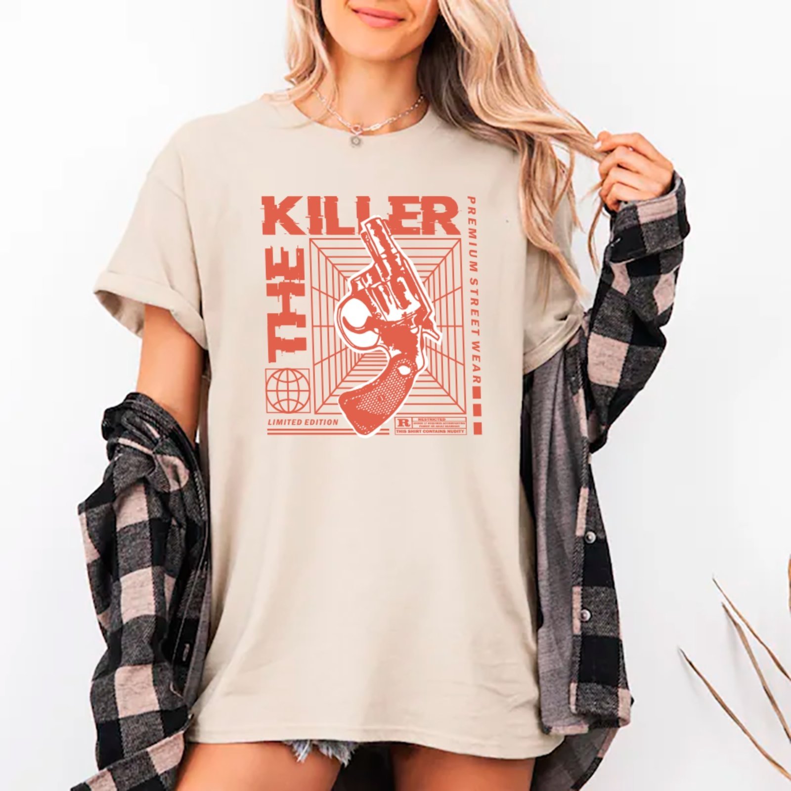 Camiseta Ousy Unissex The Killer Visual Exclusivo Básica Off White