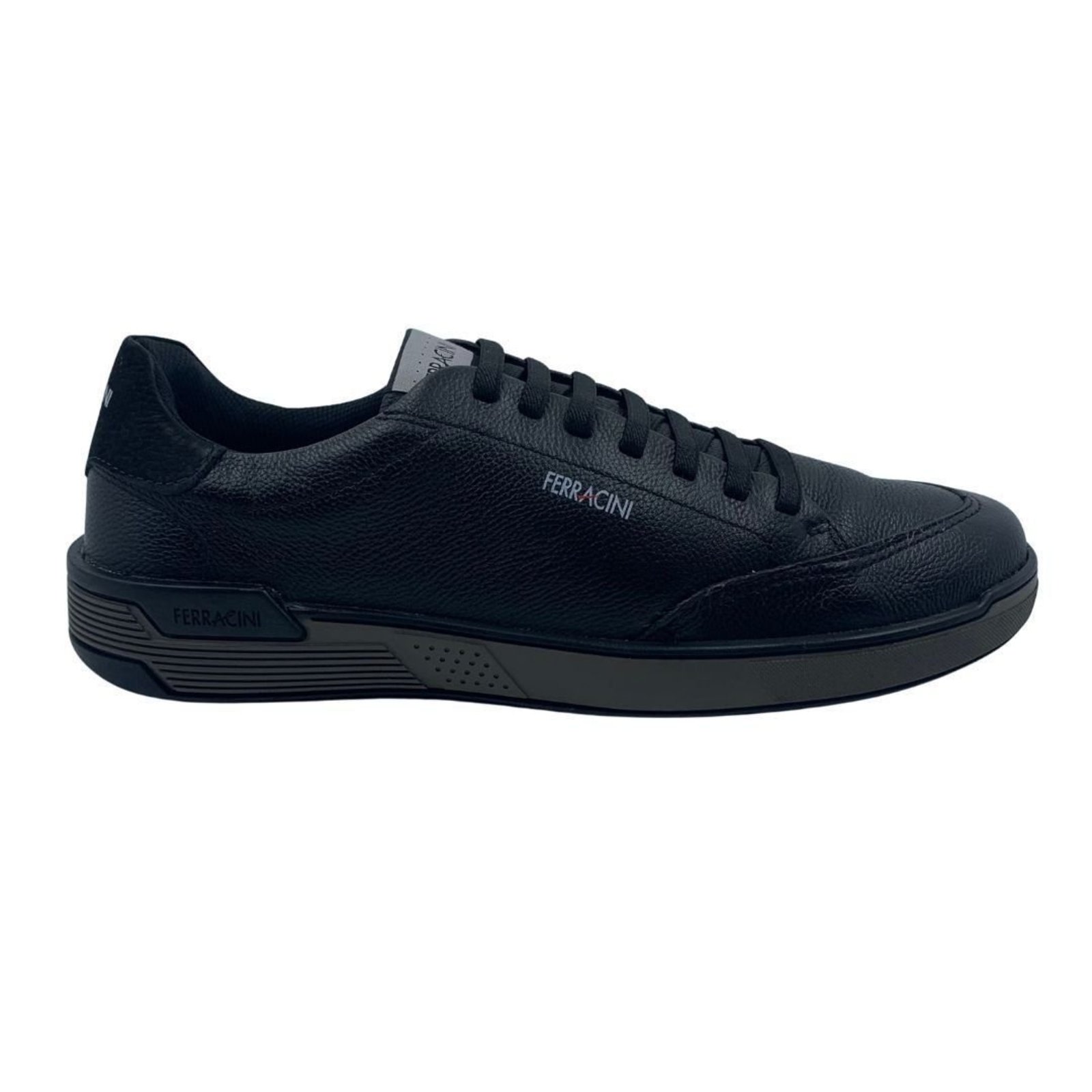 Sapatênis Ferracini Milan 7970 Couro Cadarço Elástico - Preto - Ferracini