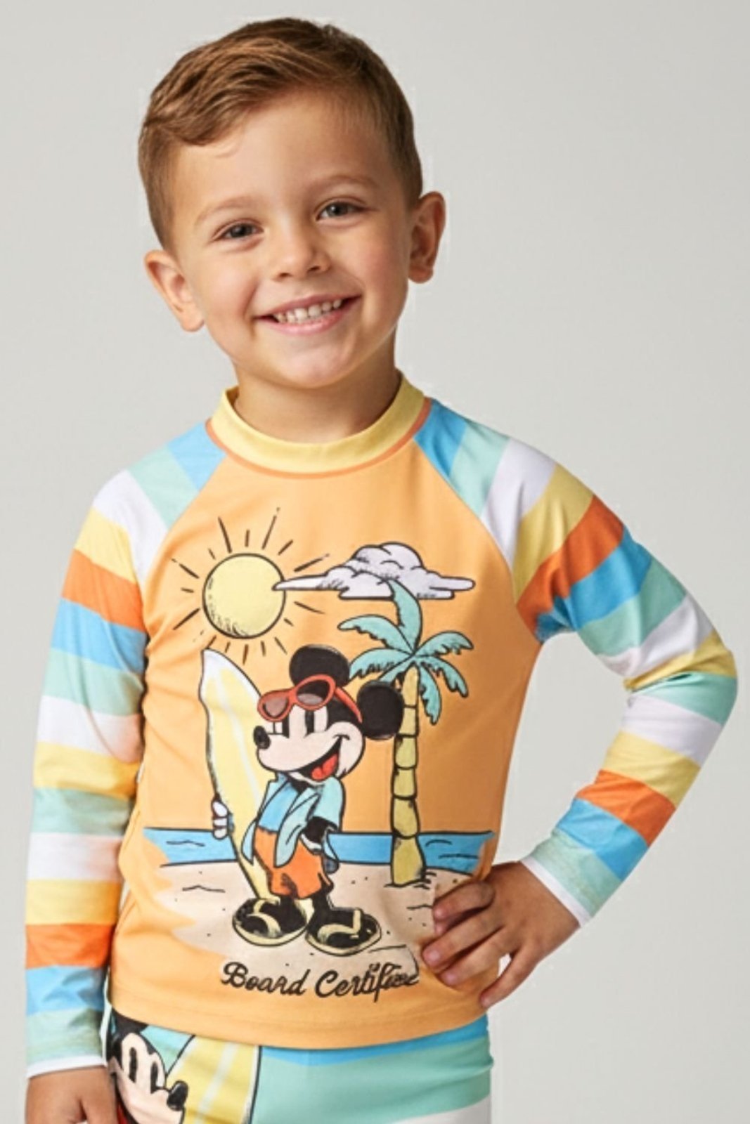 Camiseta Disney de Praia Proteção UVA+UVB Mickey Amarelo