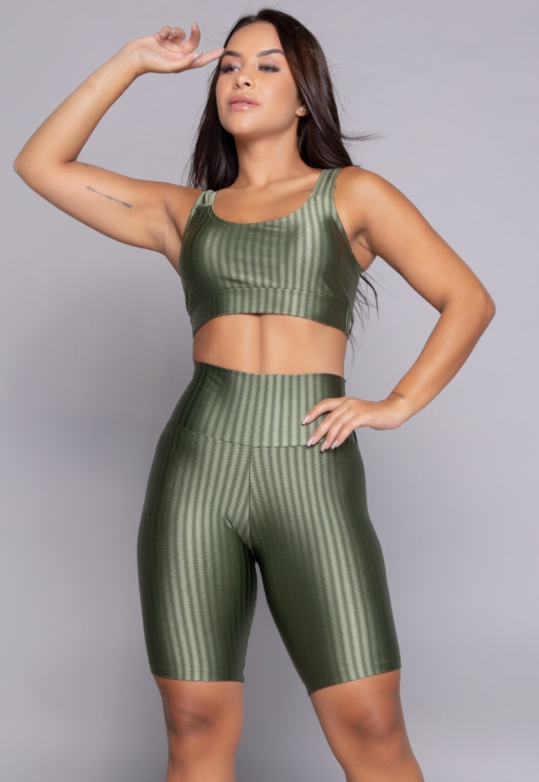 Conjunto Fitness Top Bojo Removível e Bermuda New Zig Verde
