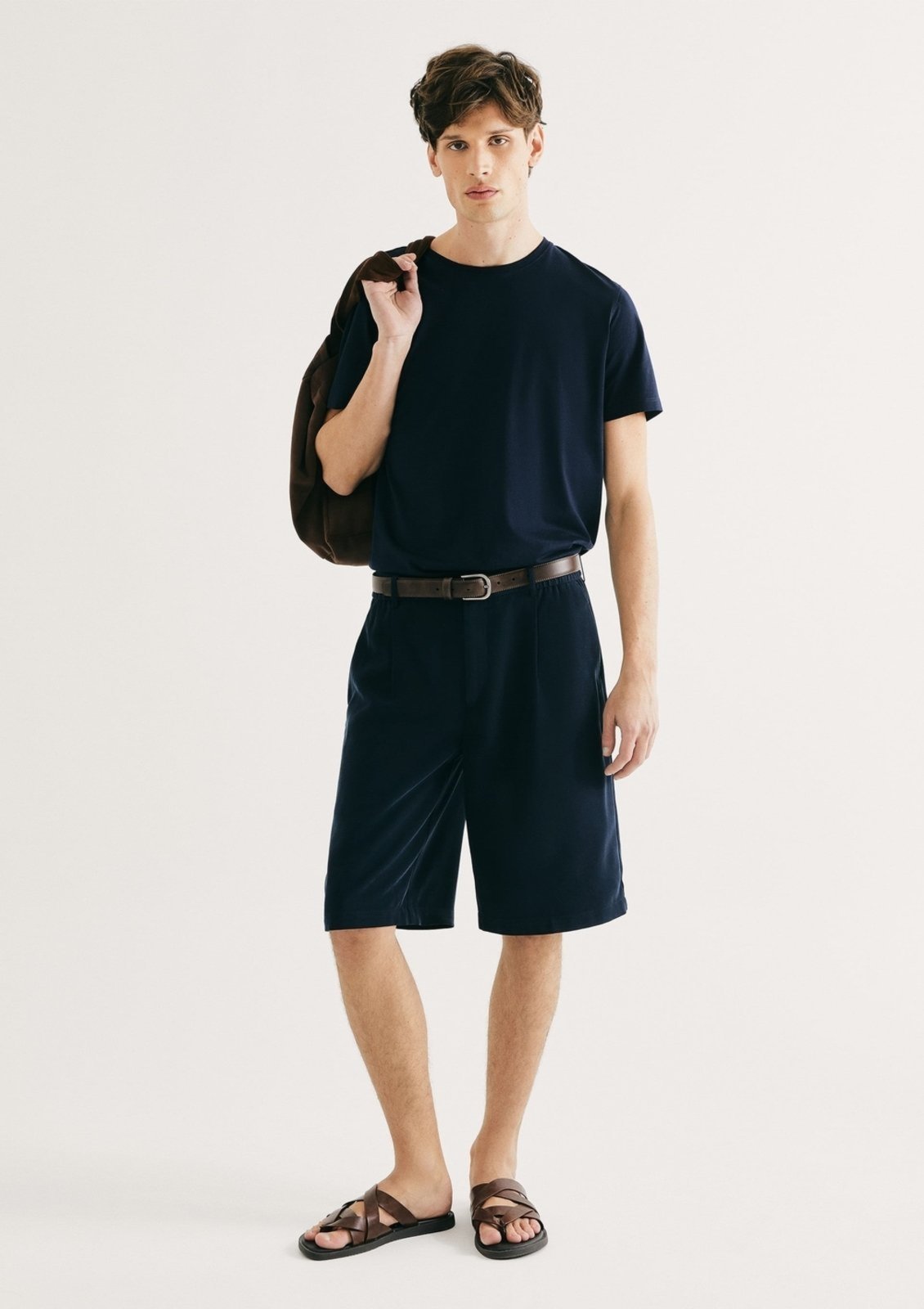 Bermuda Masculina Reta Com Pregas Hering