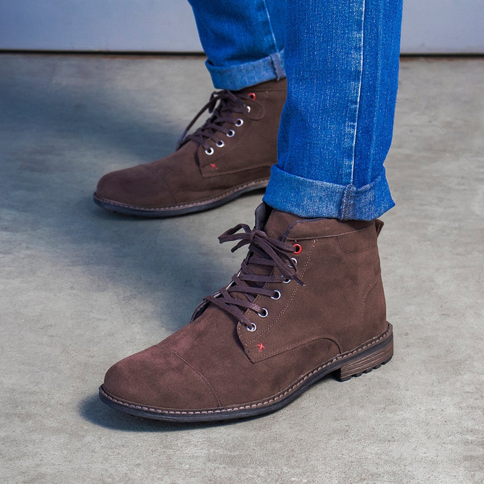 Bota Masculina Casual Confortavel Estilosa De Amarrar Camurça Marrom