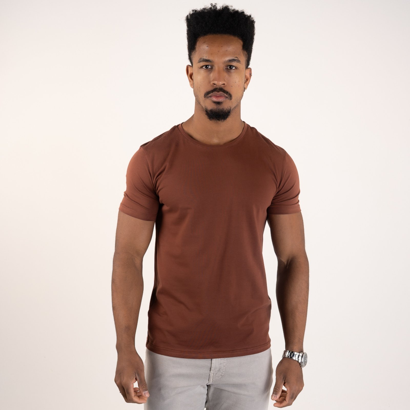 Camiseta Básica Masculina Versatiold Algodão Egípcio – Marrom