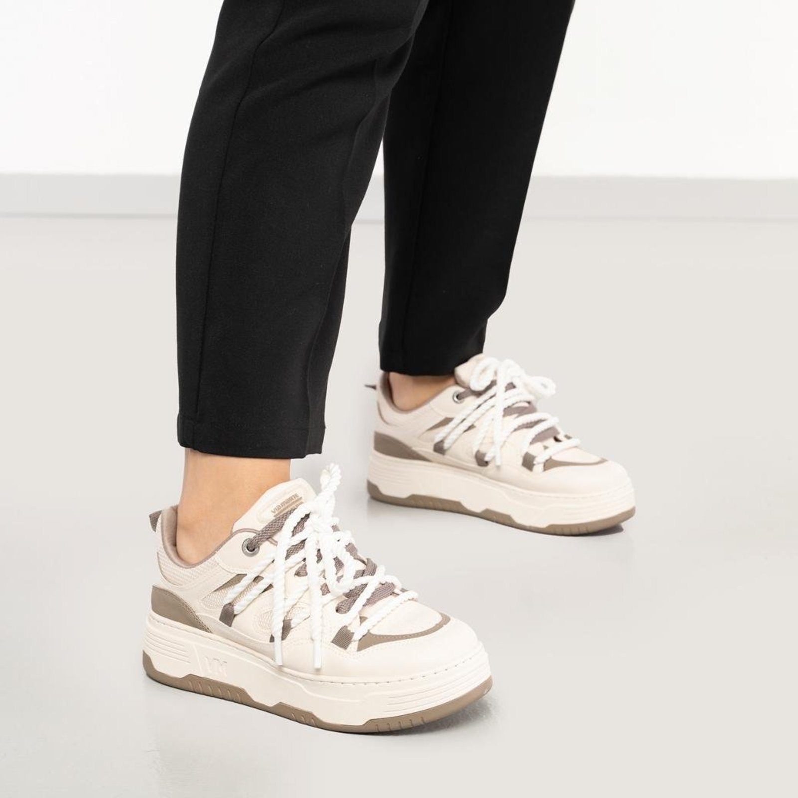 Tênis Flatform Via Marte Casual Feminina Off-white