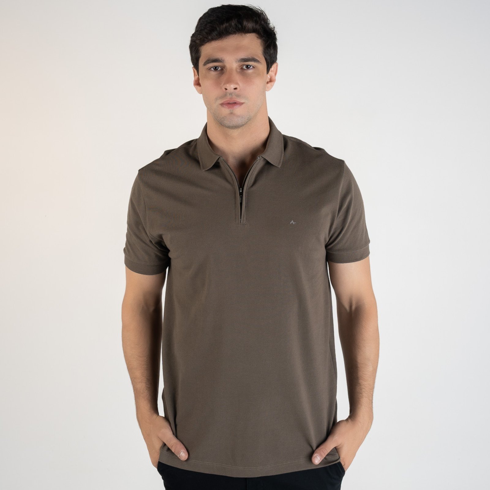 Camisa Polo Aramis Zíper Monocromática Marrom