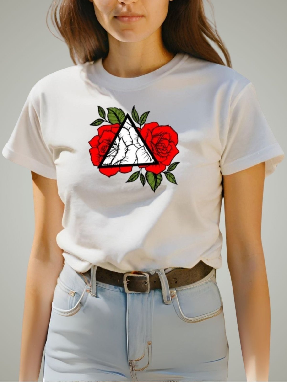 Camiseta Feminina T-shirt GuGi Rosas Vermelhas Camisa Branco