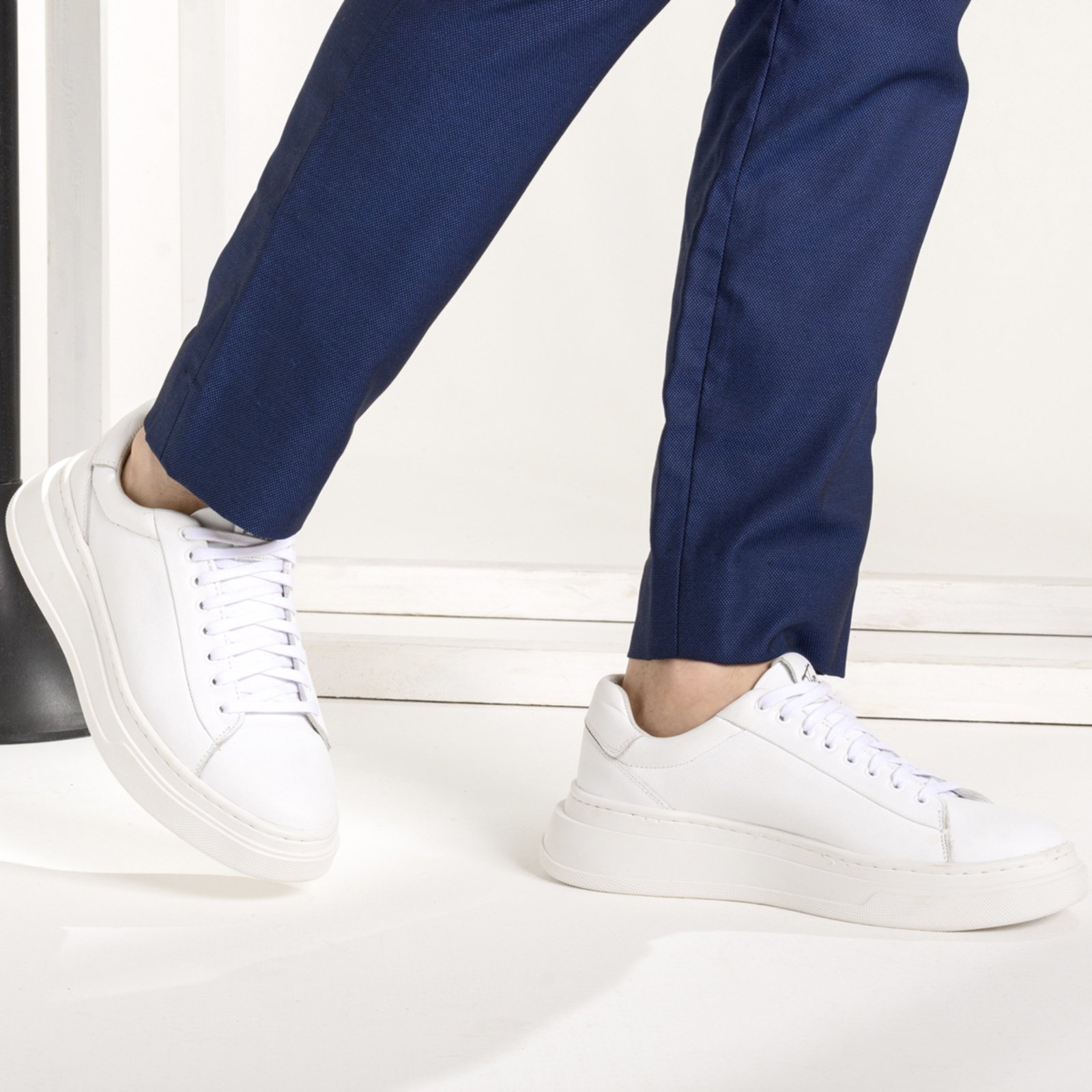 Vista 3 Tênis Masculino Franca Griffe Prime Edition Couro Genuíno Dubai Premium White branco white FRANCA GRIFFE branco white