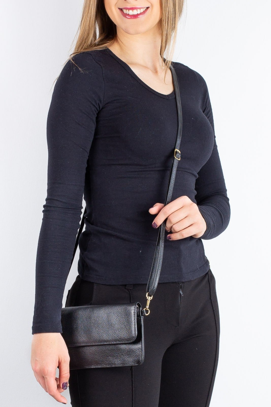 Clutch mini bolsa de couro liso Nicole – Preto