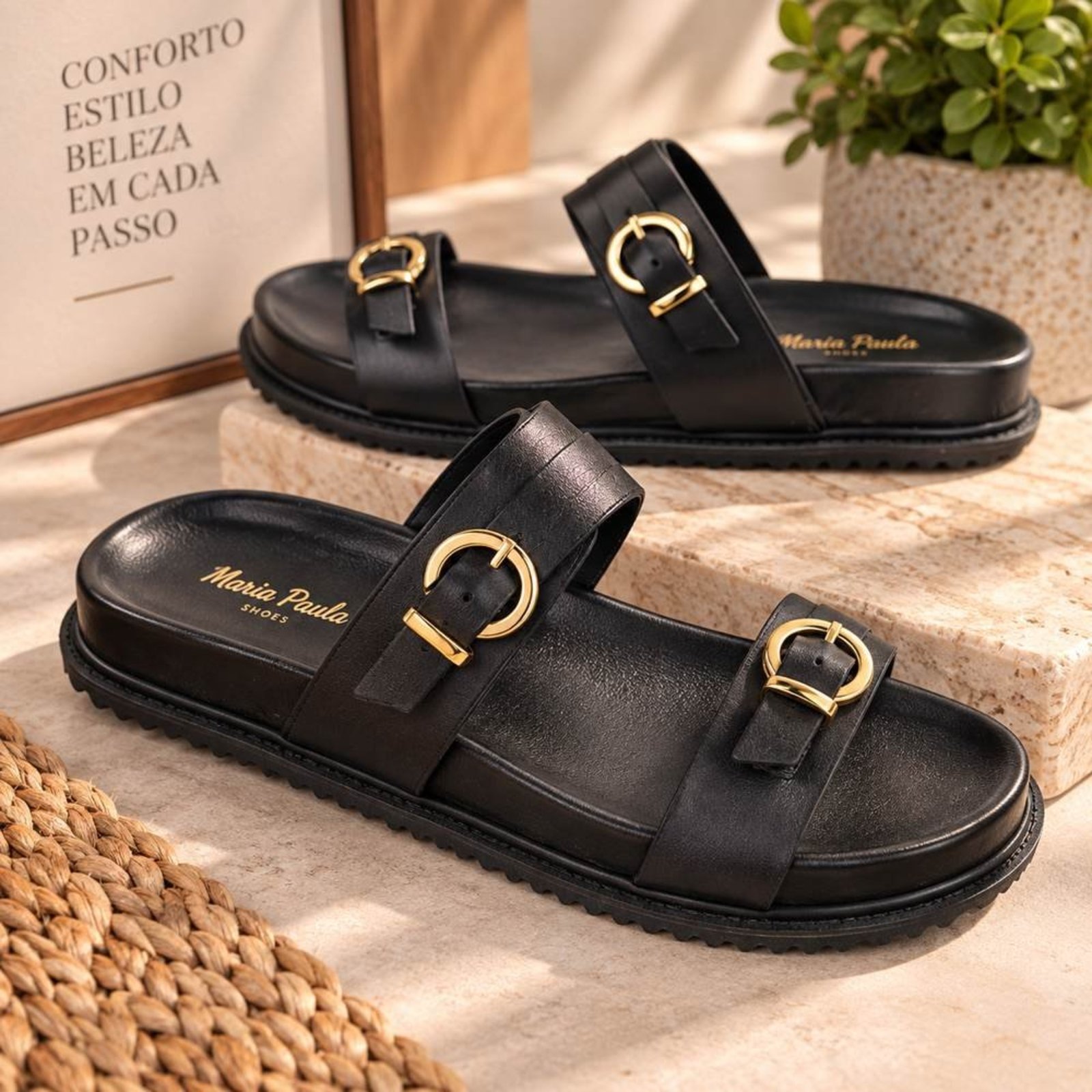 Sandália Papete Flatform Fivelas Acolchoada Feminina Tratorada em Couro Maria Paula Preto