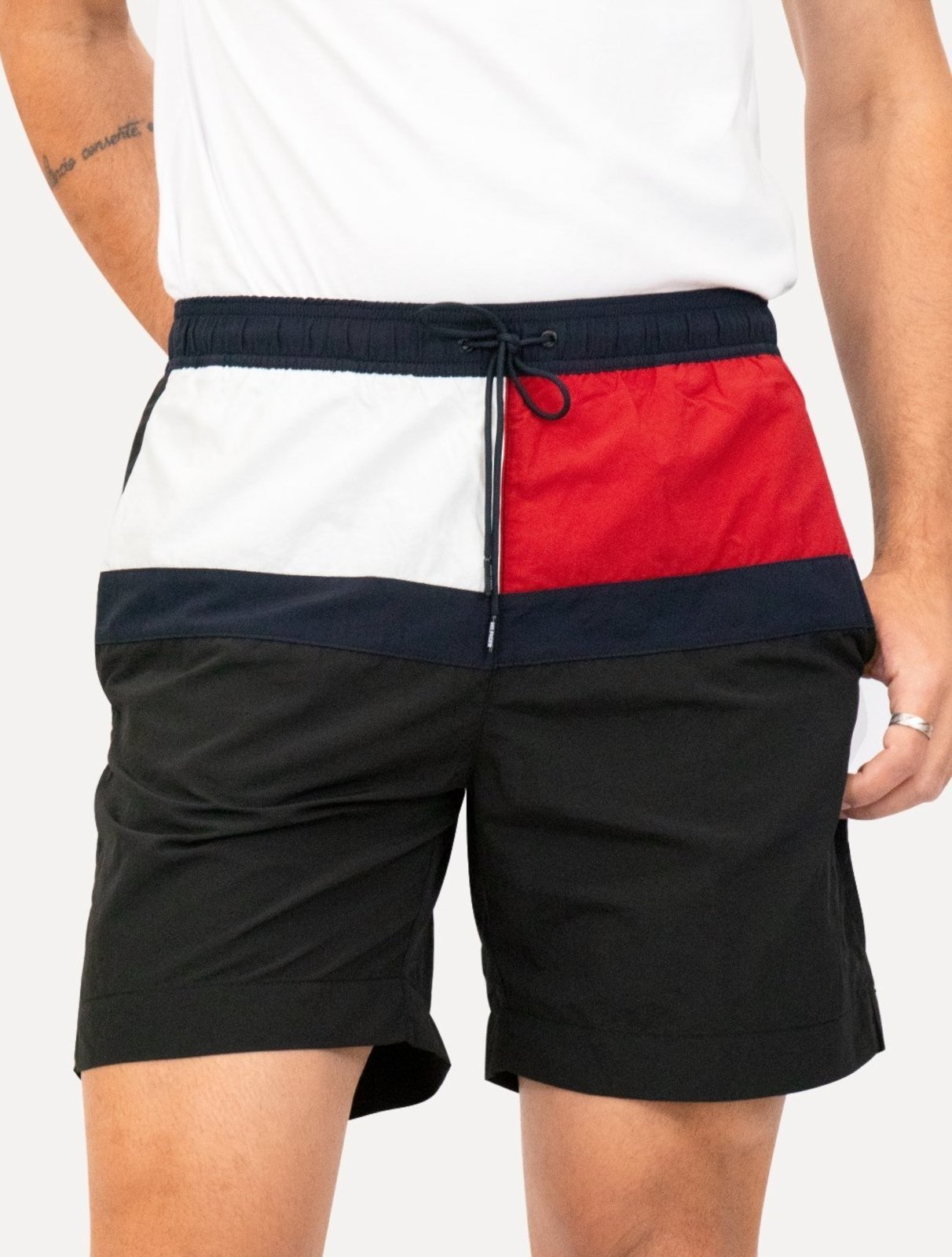 Short Tommy Hilfiger Long Drawstring Colourblock Sash Preto