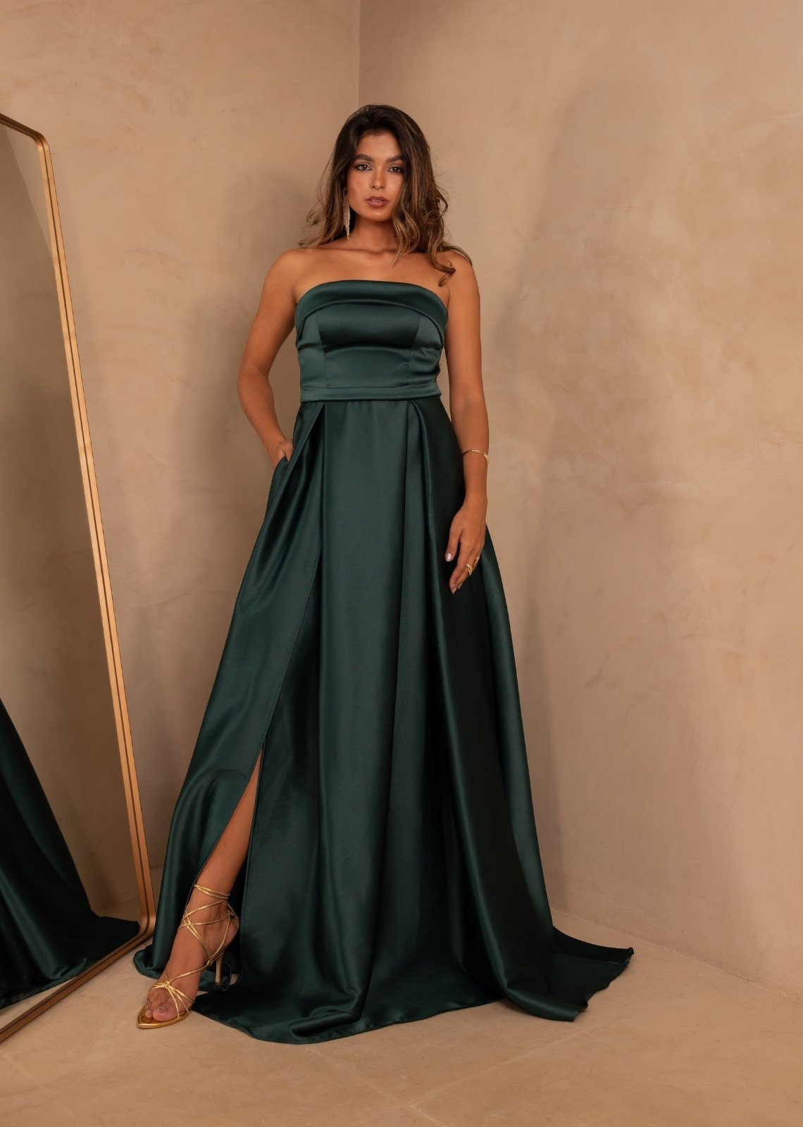 Vestido Longo de Festa Madrinhas Tomara que Caia Acetinado com Fenda Hadassa Cia Do Vestido Verde Petróleo