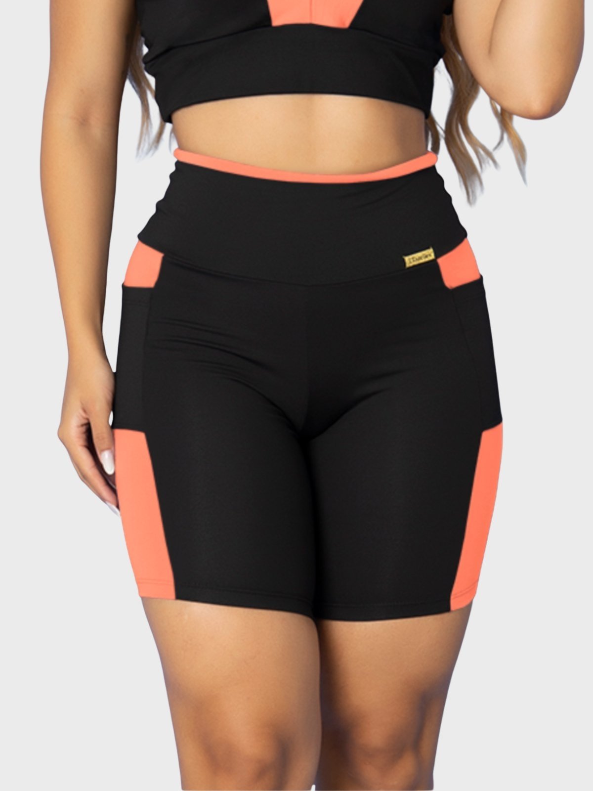 Short Fitness Tarelles Cintura Alta Bolso Preto e Laranja Claro