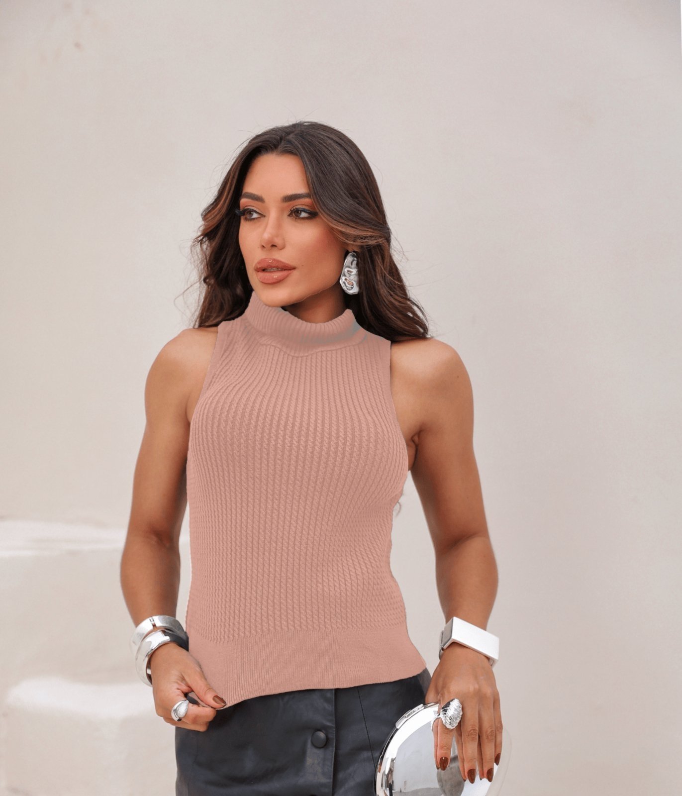 Blusa Regata Cherry Line Sem Mangas Gola Alta Tricot Trança Rosa Nude