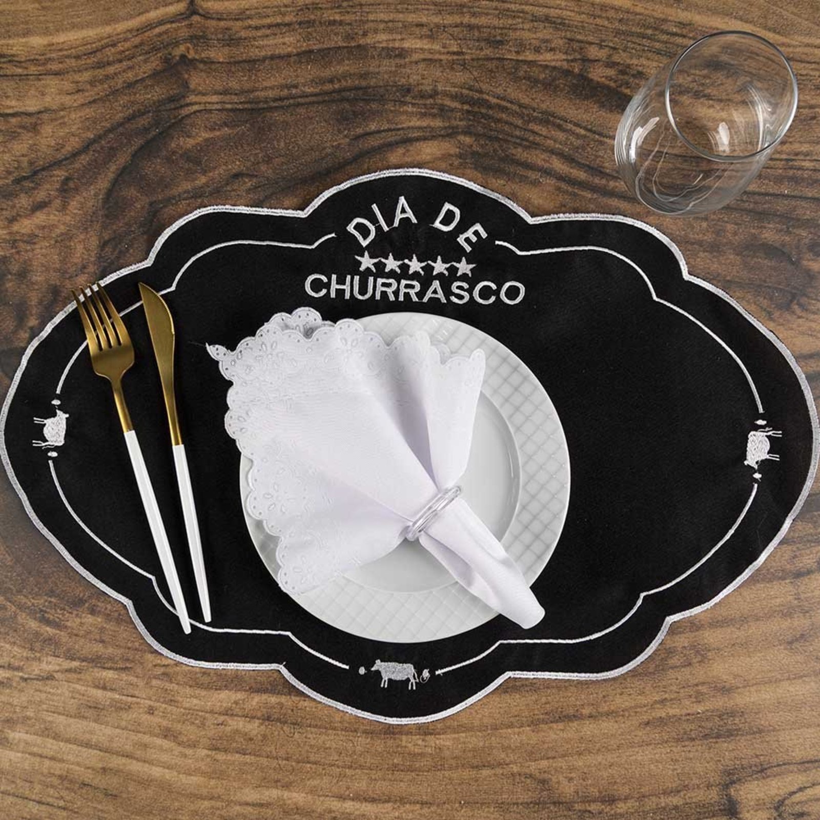 Kit 6 Jogos Americanos Bordado Simples com Guardanapos - Dia de Churrasco