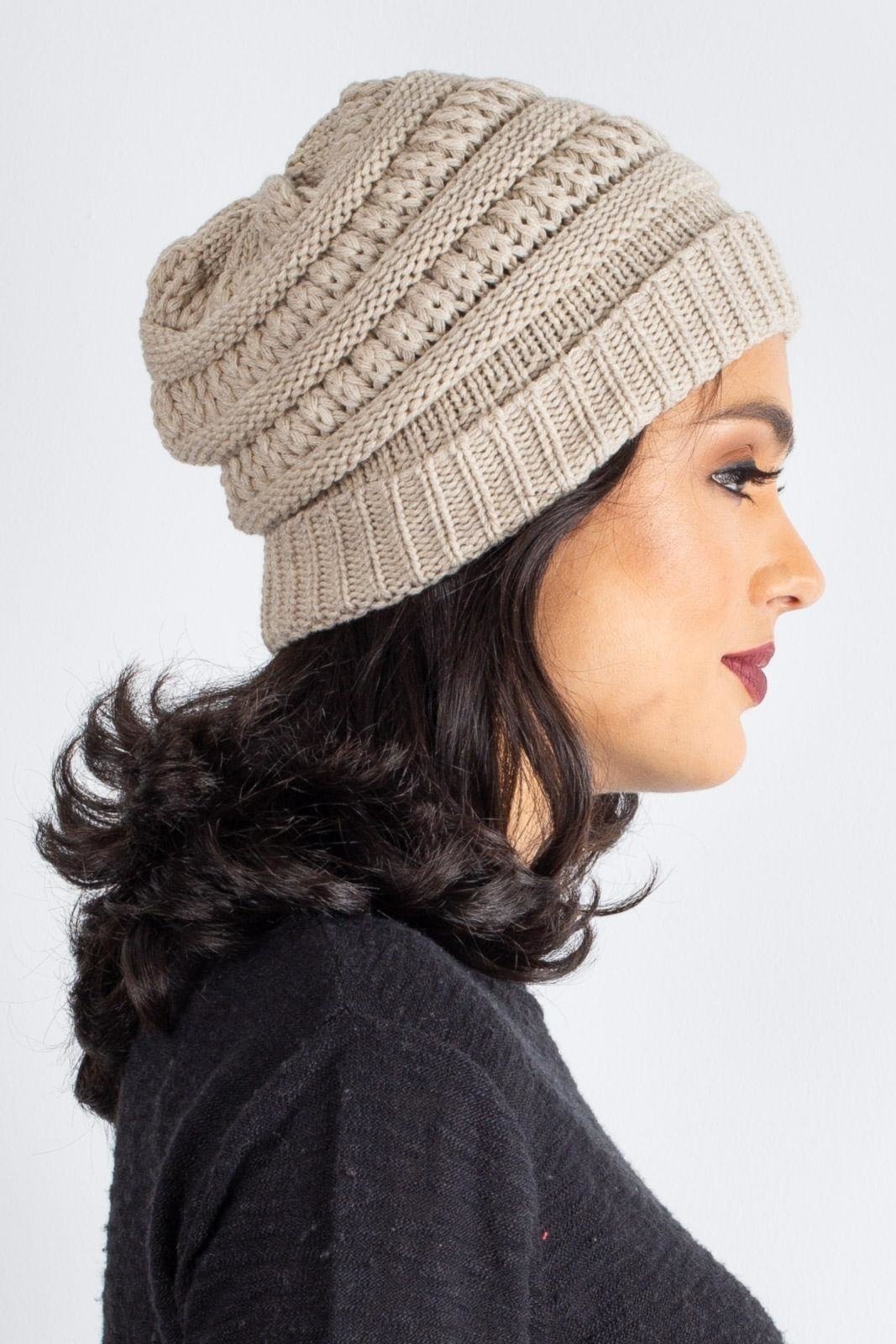 Gorro Enluaze Feminino De Malha Tricô 60018 – Cru