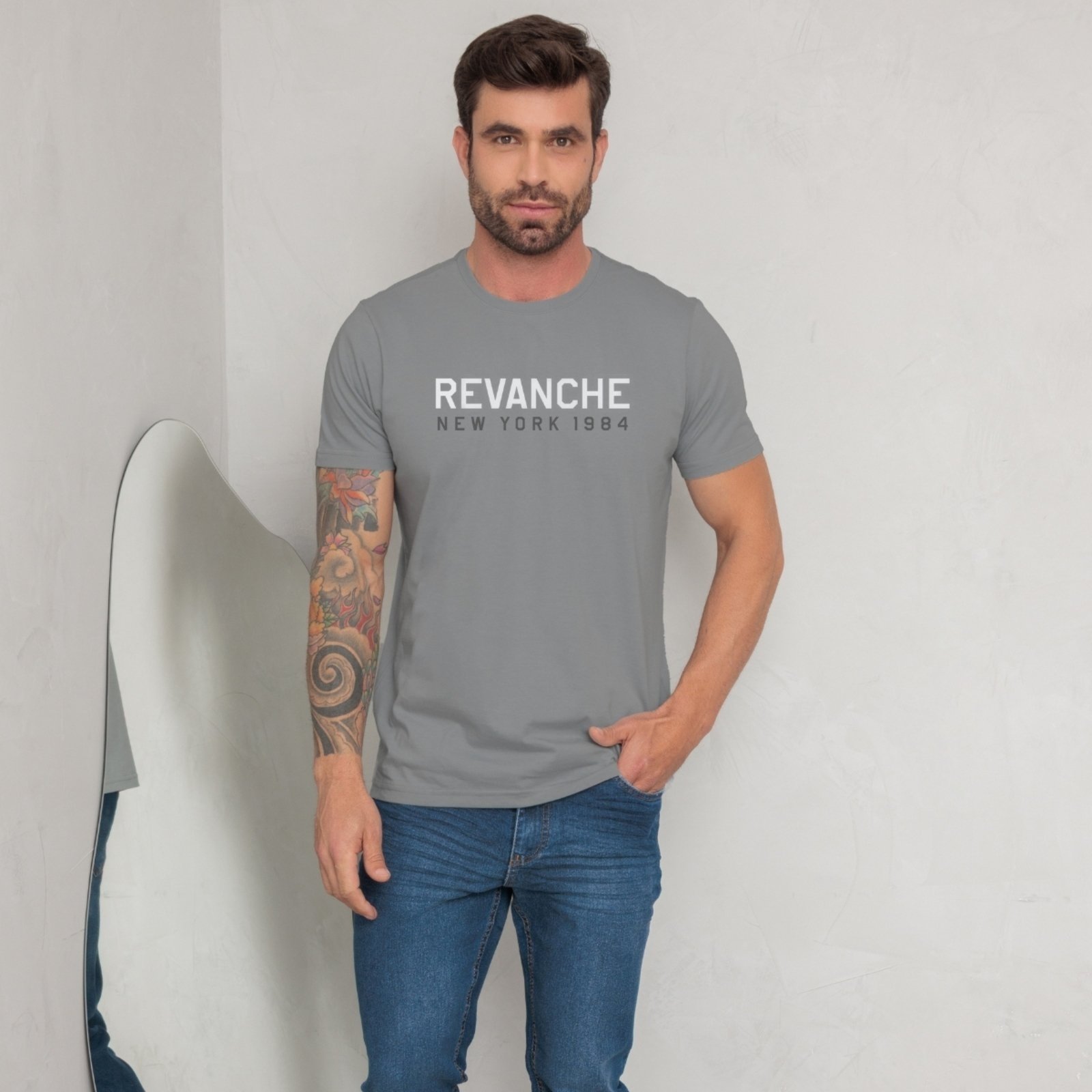 Vista 2 Camiseta Estampada Masculino Revanche Giufos cinza Revanche cinza