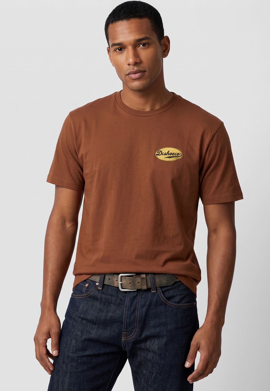 Camiseta Masculina DC Shoes Bike Emblem Marrom