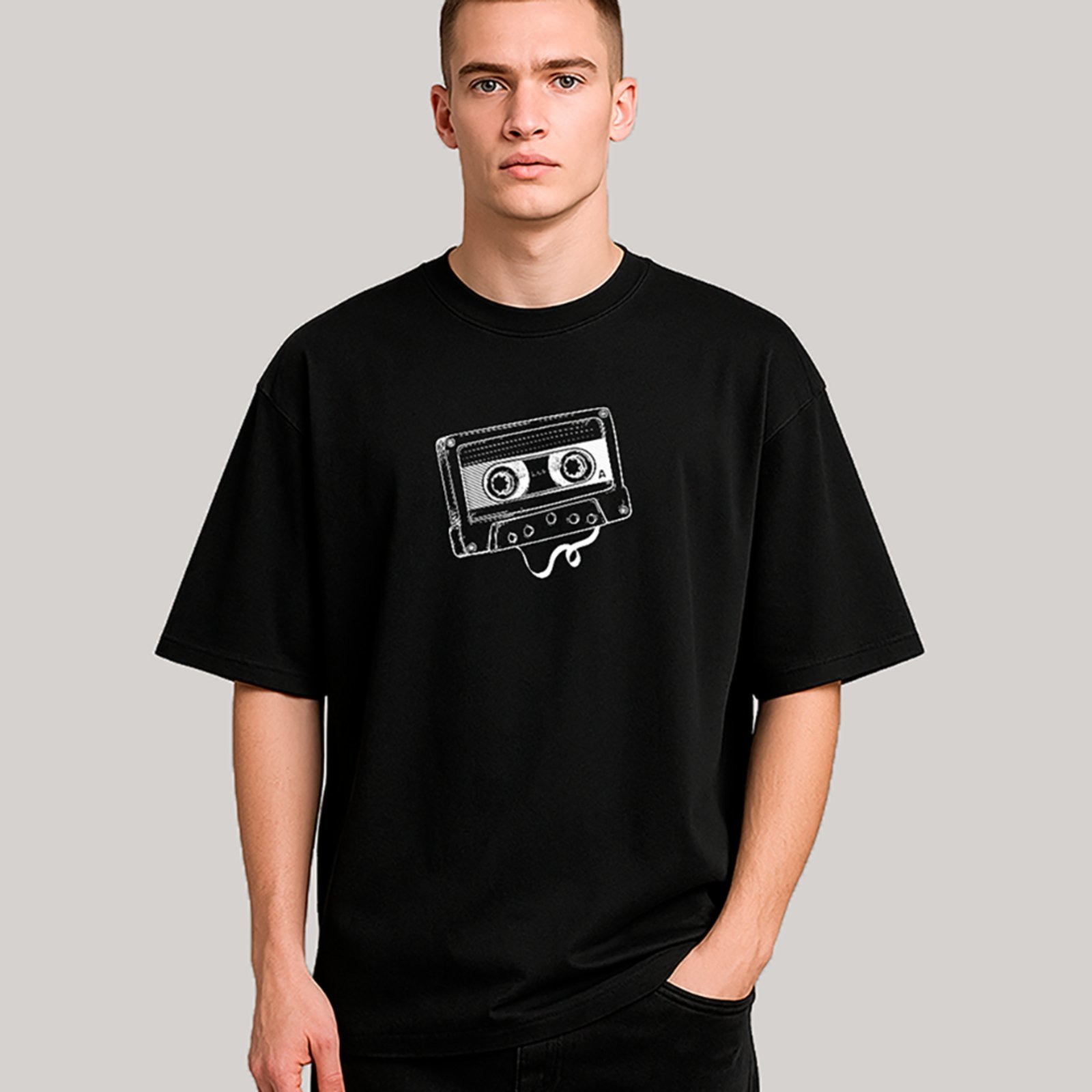 Vista 3 Camiseta Ousy Unissex Streetwear Retro Cassette Face Visual Exclusivo Oversized marrom ousy marrom