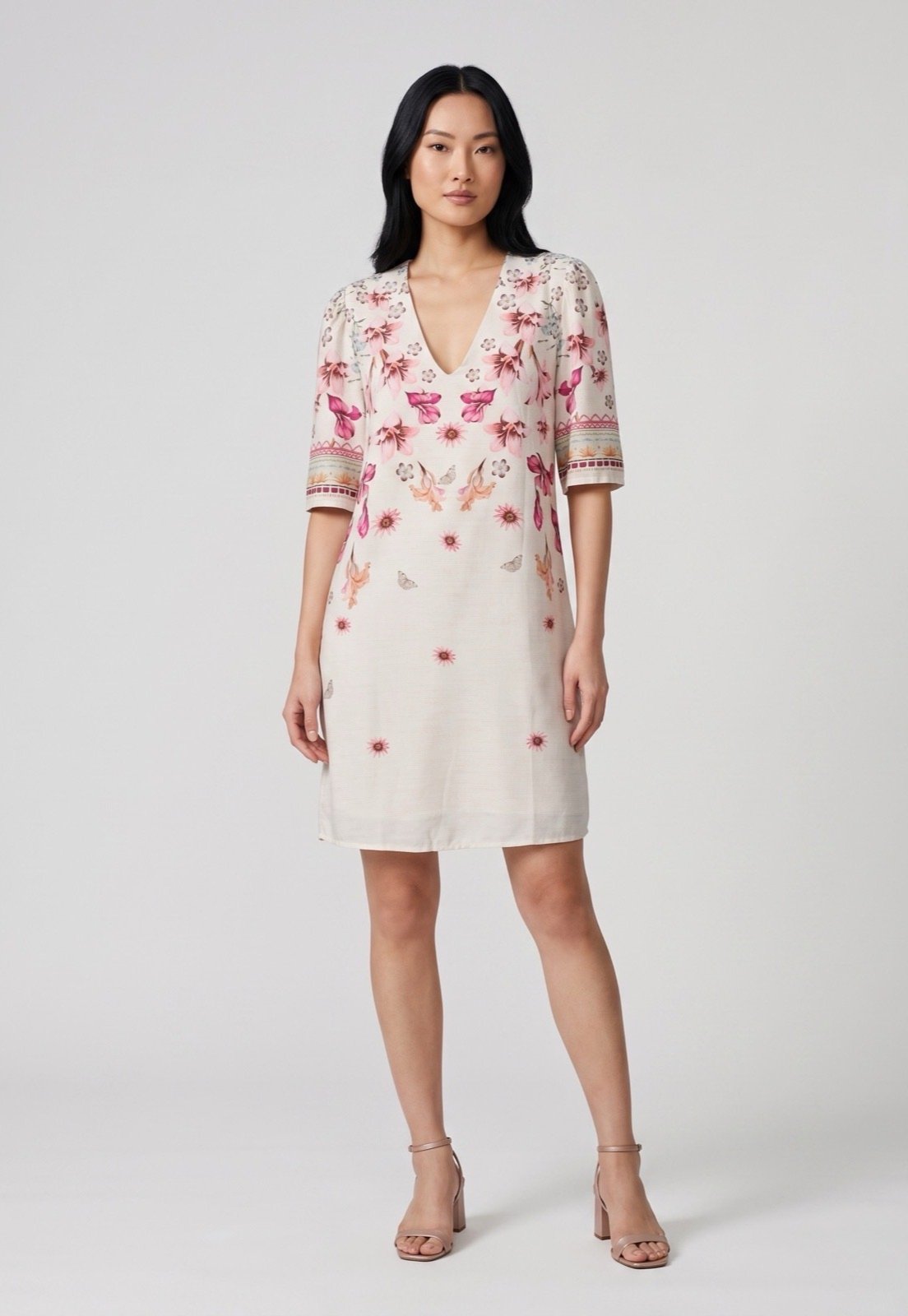 Vestido Feminino Lez a Lez Manga Curta Estampado Off-White