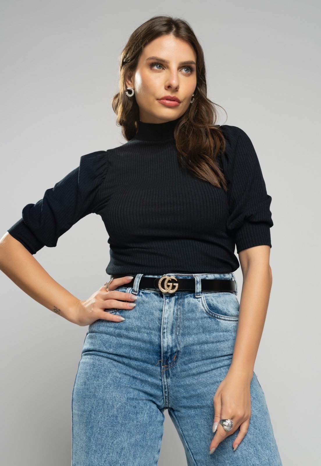 Blusa Salvatore Princesa Manga Curta Canelada Preta