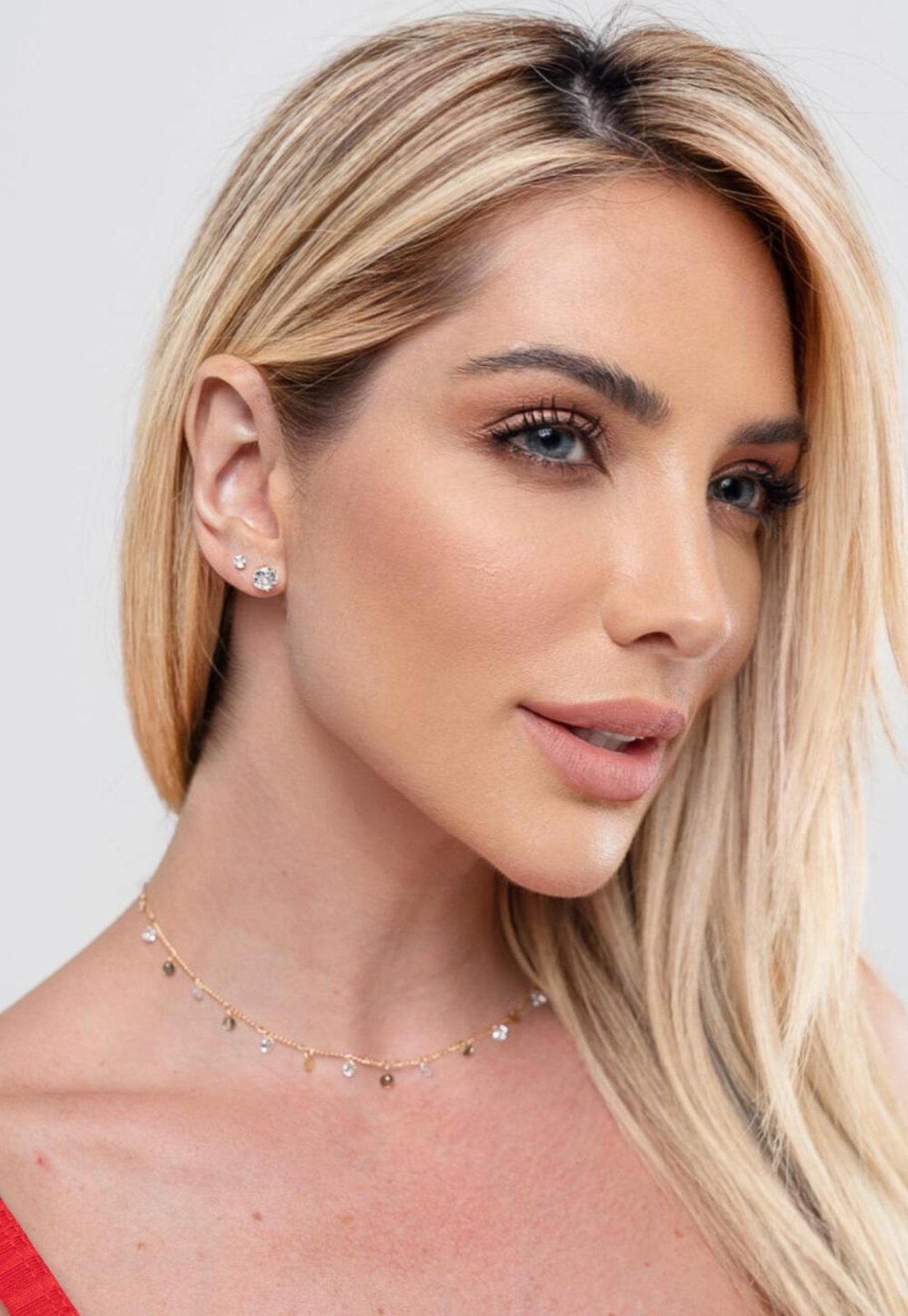 Vista 3 Brinco Semijoia Ponto De Luz De Zircônia Cristal Banhado A Ouro 18K Br STORE ORA SEMIJOIAS dourado