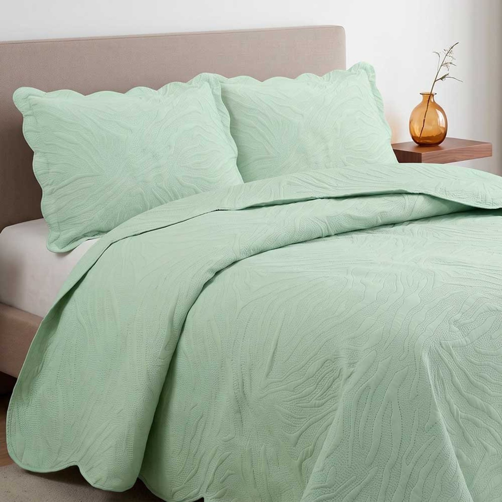 Kit Cobre Leito Maresias Queen Percal 300 Fios Colcha Matelassê Alto Relevo 3 Peças Verde