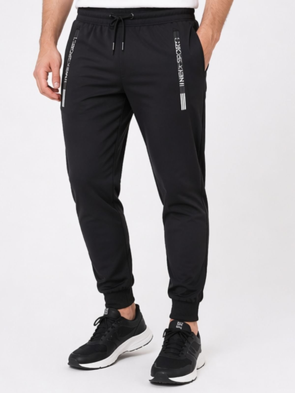 Calça Jogger Masculina Preta Esportiva com Cordão Ajustável Bolsos com Zíper Casual Fitness