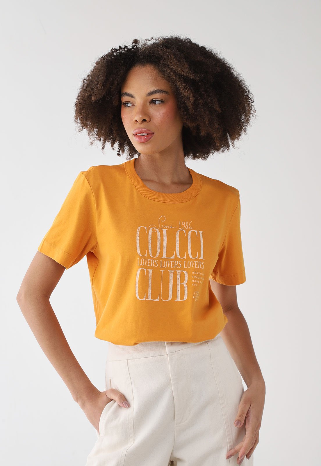 Camiseta Colcci Estampa Colcci Lovers Club Amarela