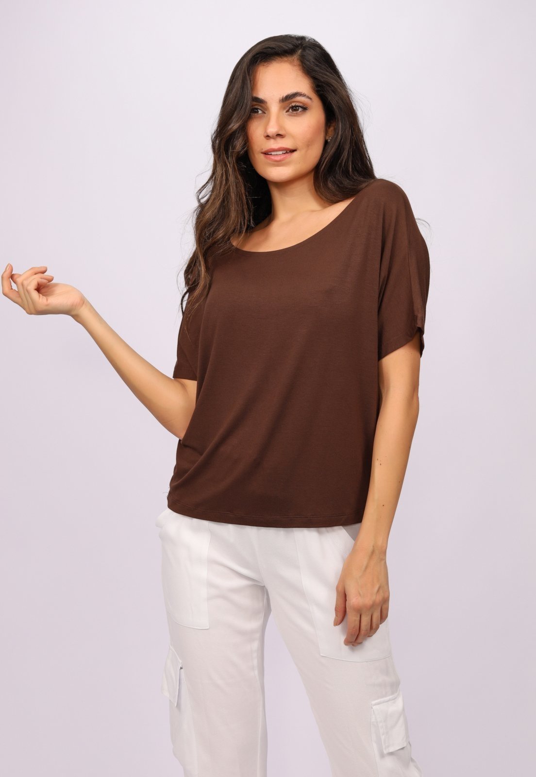 Blusa Morcego Amazonia Vital Malha Gola Canoa Manga Curta Marrom