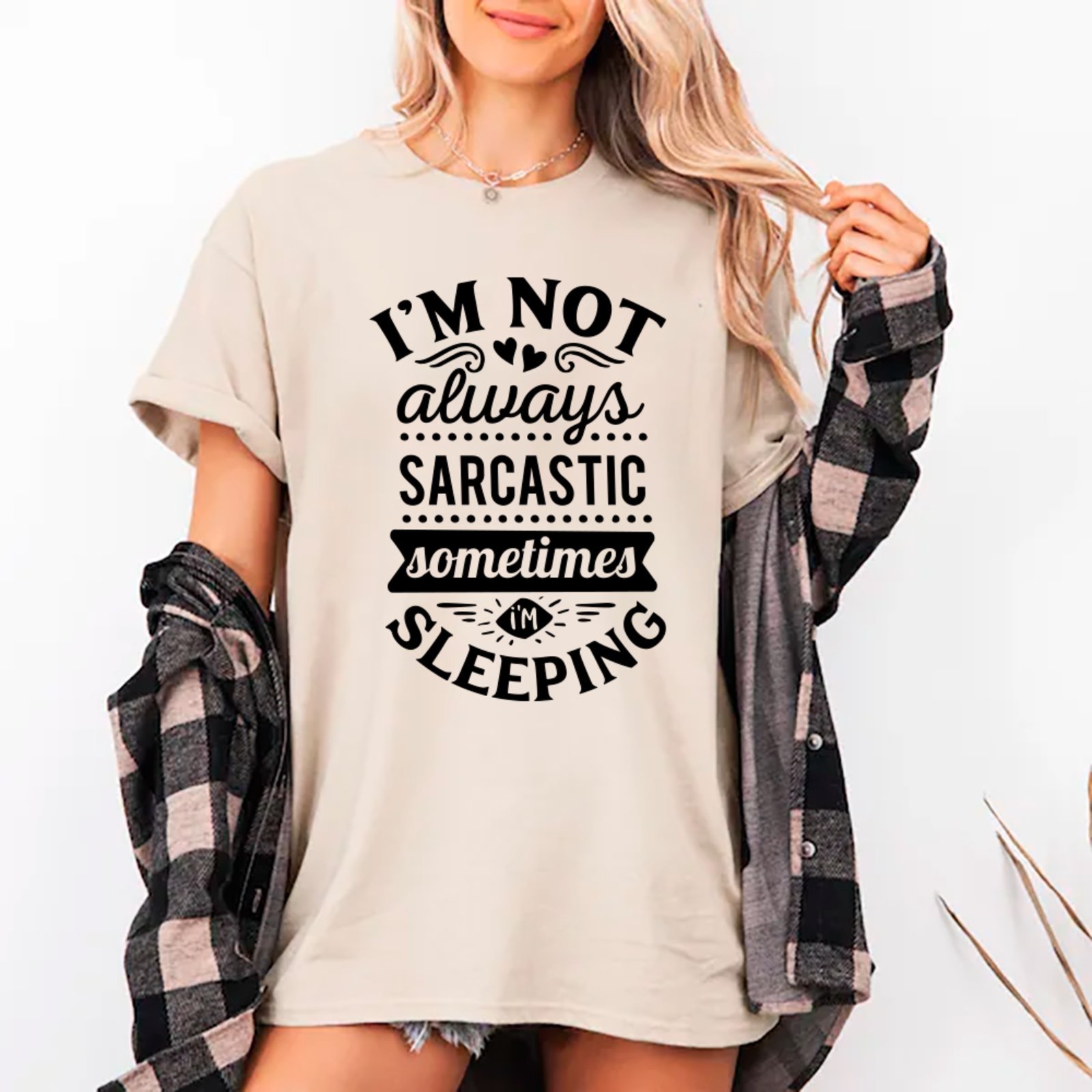 Vista 2 Camiseta Ousy Básica Sarcasmo Dormindo Meme Viral Unissex Off White off-white white ousy off-white white