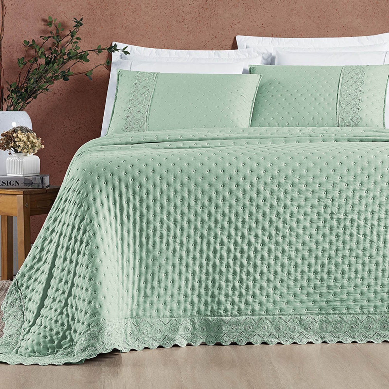 Kit Cobre Leito Colcha Casa Scarpa Bouclê King Laise Bordada Micropercal 200 Fios 3 Peças - Verde Salvia