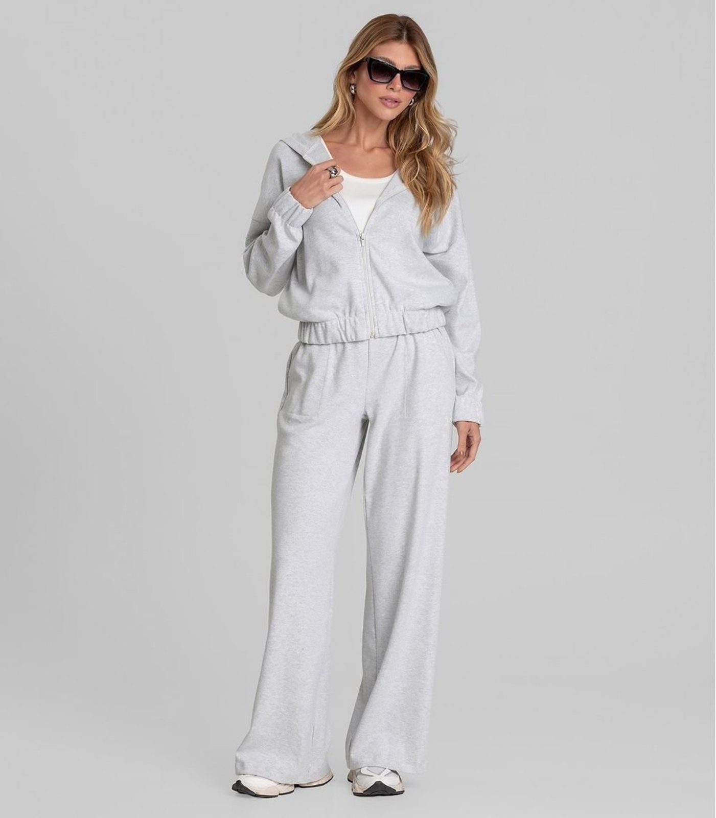 Calça Feminina Pantalona em Suedine Dianna Cinza