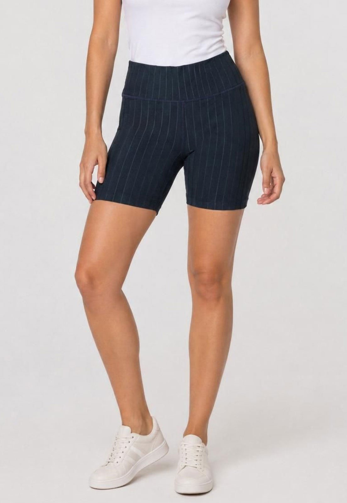 Shorts Feminino Fila Pinstripes Flow Ii Azul Marinho