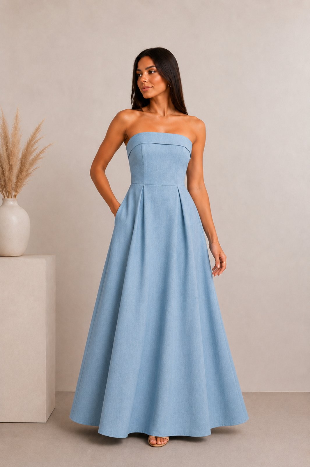 Vestido Longo Feminino em Linho Misto Elegante Tomara que Caia Saia Evasê Cintura Marcada para Casamento e Formatura Ciano