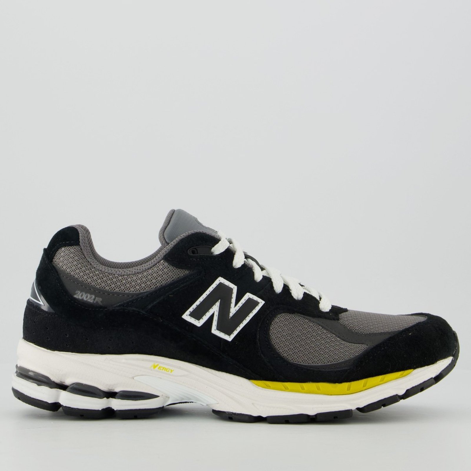 Tênis New Balance 2002R Preto