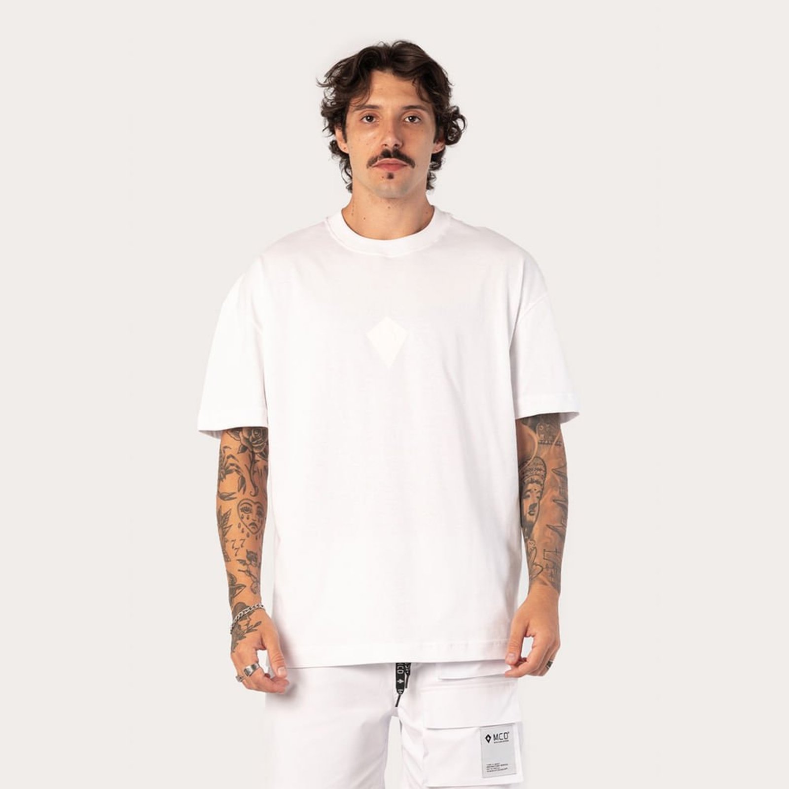Camiseta Boxfit MCD Linha Branca Gola Alta