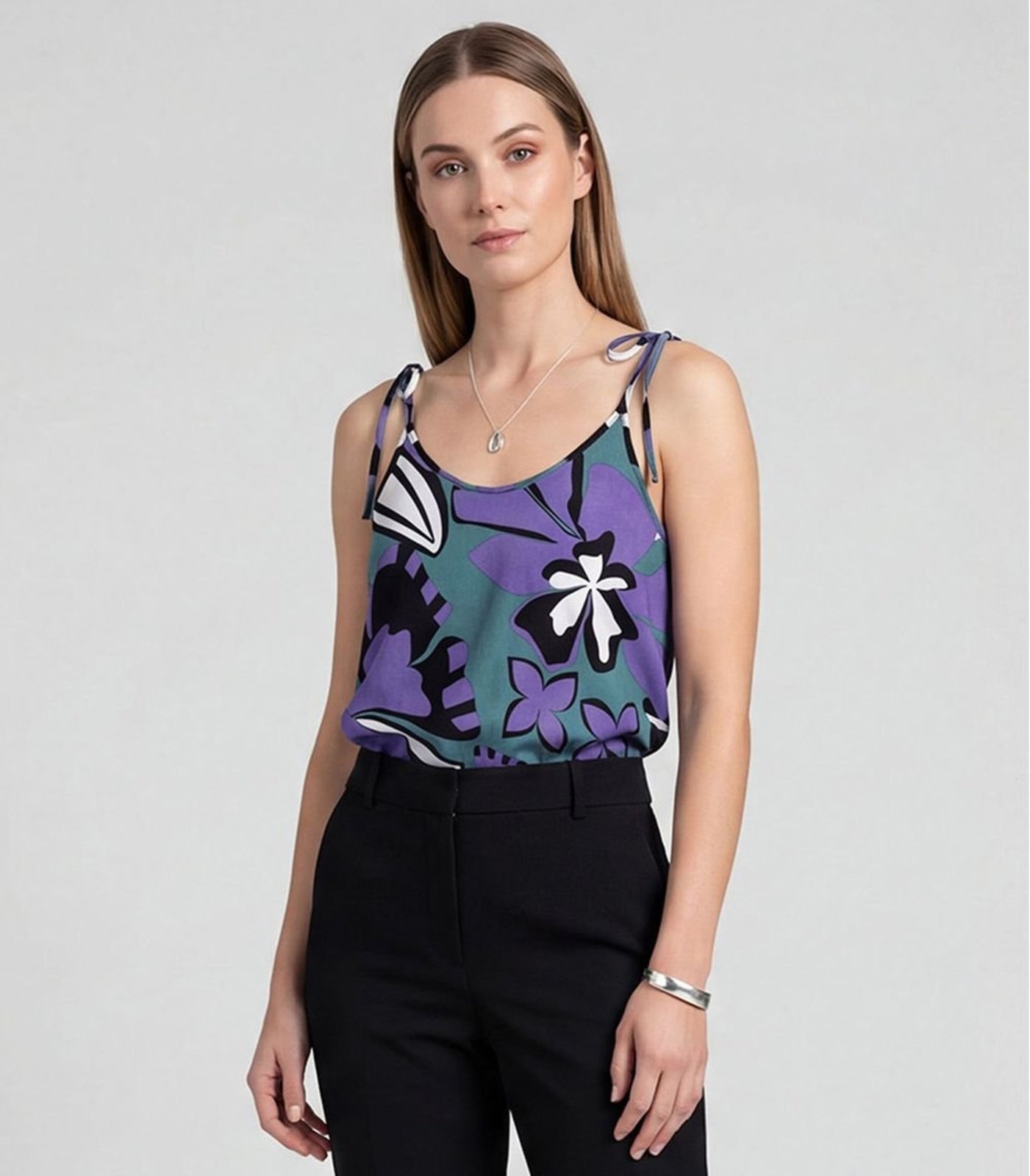 Vista 2 Blusa De Alça De Laço Infinita Cor preto INFINITA COR preto