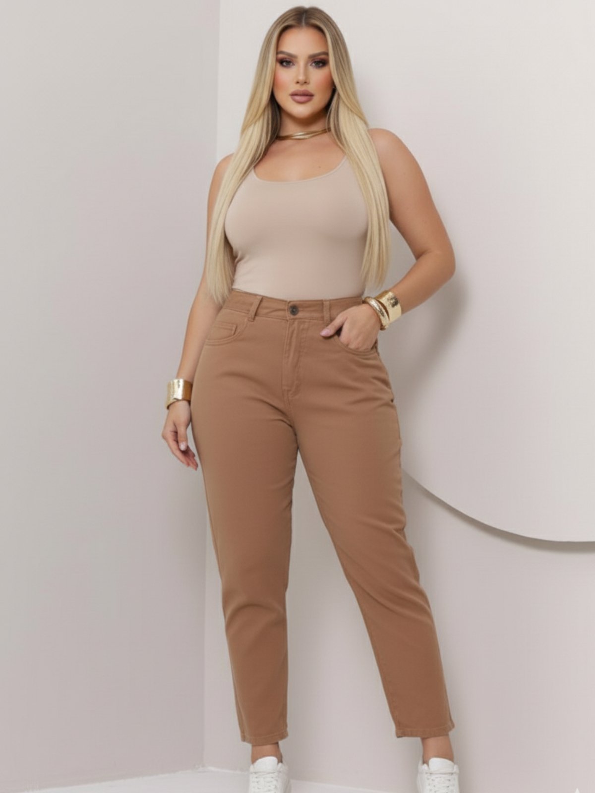 Calça Mom Jeans Kiridas Jeans Feminina Confortavel Elegânte e Estilosa Para Todos os Momentos Bege